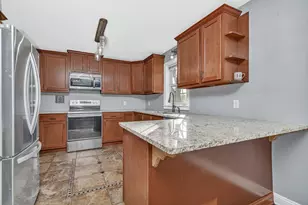 100 W 1st St, Coal City, IL 60416 - Photo 9