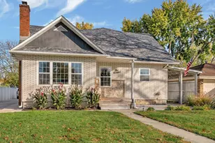 100 W 1st St, Coal City, IL 60416 - Photo 1