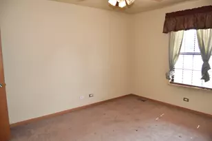 1464 Birchwood Ln, Gurnee, IL 60031 - Photo 11
