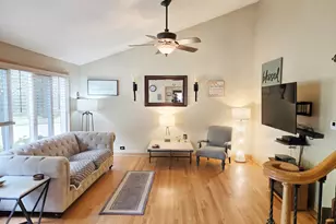 10720 S Lavergne Ave, Oak Lawn, IL 60453 - Photo 9