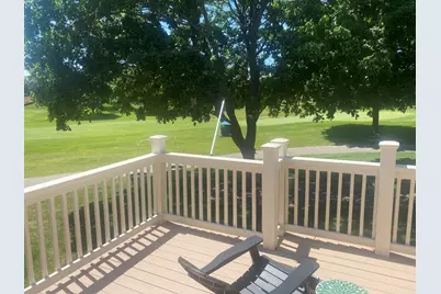 3 Sunvalley Court, Lake in the Hills, IL 60156 - Photo 17