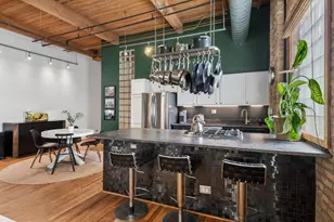 920 W Sheridan Rd, Chicago, IL 60613 - Photo 9