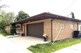 6250 N Kedvale Ave, Chicago, IL 60646 - Photo 3