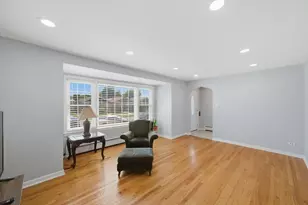 3448 W 73rd St, Chicago, IL 60629 - Photo 7