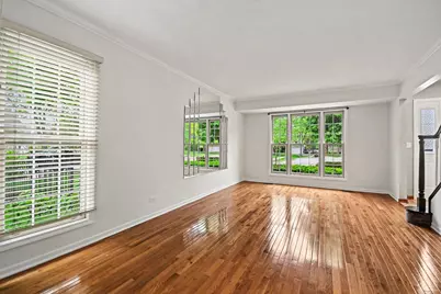 865 Warwick Lane SE, Lake Zurich, IL 60047 - Photo 7