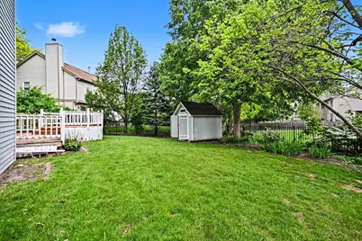 865 Warwick Lane SE, Lake Zurich, IL 60047 - Photo 25