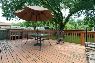 200 Navajo Trail, Buffalo Grove, IL 60089 - Photo 29