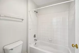 524 Jennifer Cir, Mundelein, IL 60060 - Photo 35