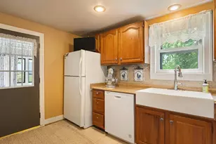 8899 McDougall Rd, Rockford, IL 61101 - Photo 11