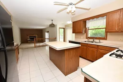 1817 Charnbrook Drive, McHenry, IL 60051 - Photo 13