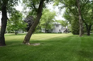 1817 Charnbrook Dr, McHenry, IL 60051 - Photo 43