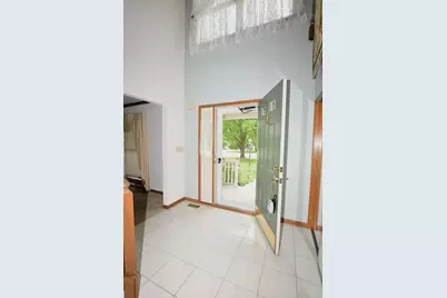 1817 Charnbrook Drive, McHenry, IL 60051 - Photo 5