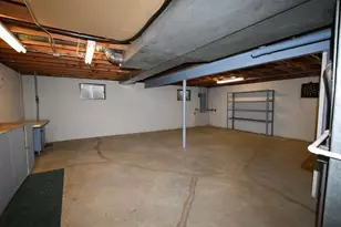 1817 Charnbrook Dr, McHenry, IL 60051 - Photo 33