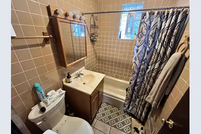 10939 S Avenue F, Chicago, IL 60617 - Photo 9