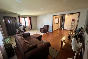 10939 S Ave F, Chicago, IL 60617 - Photo 5