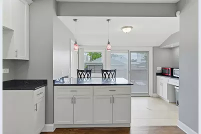 1536 Clinton Avenue, Berwyn, IL 60402 - Photo 5