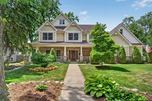 1045 Magnolia Ln, Naperville, IL 60540 - Photo 1