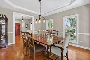 1045 Magnolia Ln, Naperville, IL 60540 - Photo 11