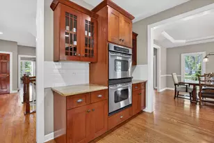 1045 Magnolia Ln, Naperville, IL 60540 - Photo 21