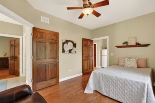 1045 Magnolia Ln, Naperville, IL 60540 - Photo 33