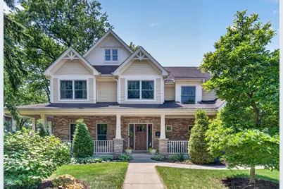 1045 Magnolia Lane, Naperville, IL 60540 - Photo 3
