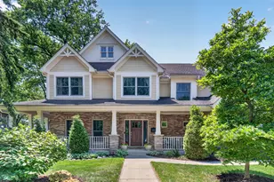 1045 Magnolia Ln, Naperville, IL 60540 - Photo 3