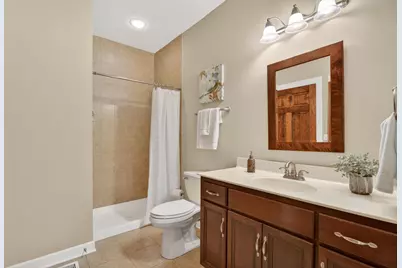 1045 Magnolia Lane, Naperville, IL 60540 - Photo 37