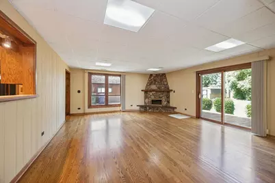 8240 W 135 Street, Orland Park, IL 60462 - Photo 3