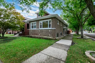 4958 N Keeler Ave, Chicago, IL 60630 - Photo 1