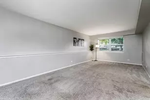 1 Coventry Ct, South Elgin, IL 60177 - Photo 15