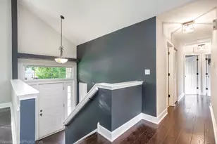 1 Coventry Ct, South Elgin, IL 60177 - Photo 7