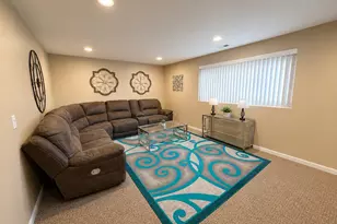4412 Bretz Dr, Richton Park, IL 60471 - Photo 13