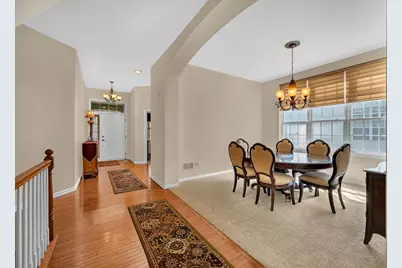 819 Canton Drive, Oswego, IL 60543 - Photo 5
