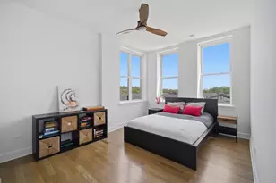 2700 W Belmont Ave, Chicago, IL 60618 - Photo 15