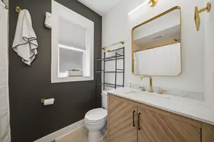 3215 N Francisco Ave, Chicago, IL 60618 - Photo 7