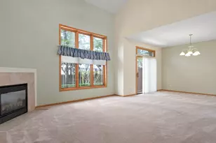 10802 Canterbury Dr, Mokena, IL 60448 - Photo 3