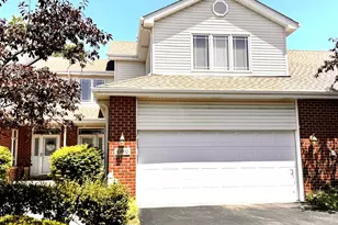 10802 Canterbury Dr, Mokena, IL 60448 - Photo 1