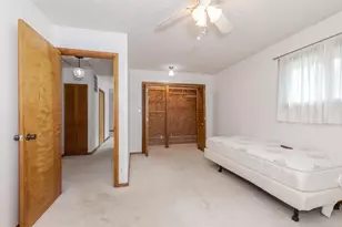 218 N Coolidge St, Normal, IL 61761 - Photo 17