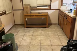 14230 University Ave, Dolton, IL 60419 - Photo 3