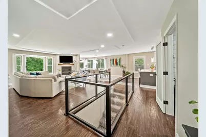 28W140 Mack Road, Wheaton, IL 60189 - Photo 7
