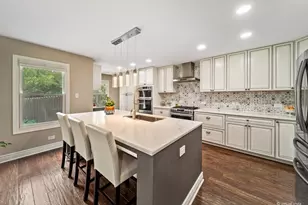 28W140 Mack Rd, Wheaton, IL 60189 - Photo 9