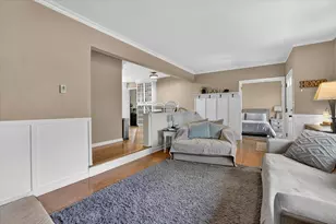 249 Hickory Ln, Antioch, IL 60002 - Photo 9