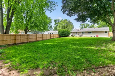 249 Hickory Lane, Antioch, IL 60002 - Photo 35