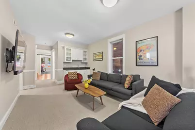 3744 N Bosworth Avenue, Chicago, IL 60613 - Photo 17