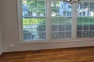 10 Mayflower Rd, Vernon Hills, IL 60061 - Photo 5