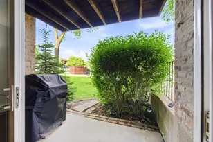 1080 Knoll Ln, Hoffman Estates, IL 60169 - Photo 15