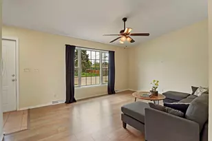 5117 58th St, Kenosha, WI 53144 - Photo 3