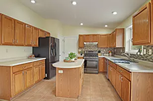 5117 58th St, Kenosha, WI 53144 - Photo 5