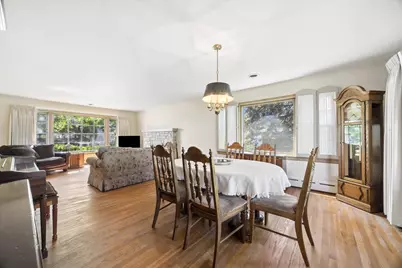 1024 S Spring Avenue, La Grange, IL 60525 - Photo 9