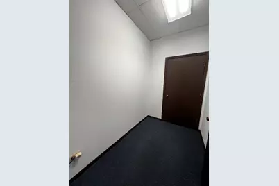 9944 S Roberts Road #107, Palos Hills, IL 60465 - Photo 11
